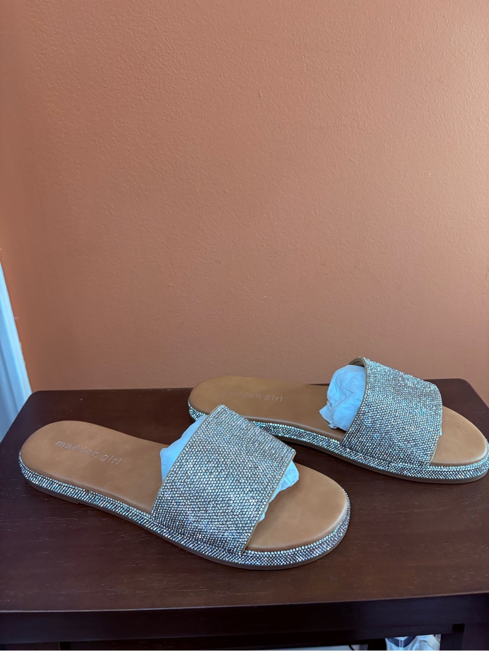 Women’s shoes and accessories